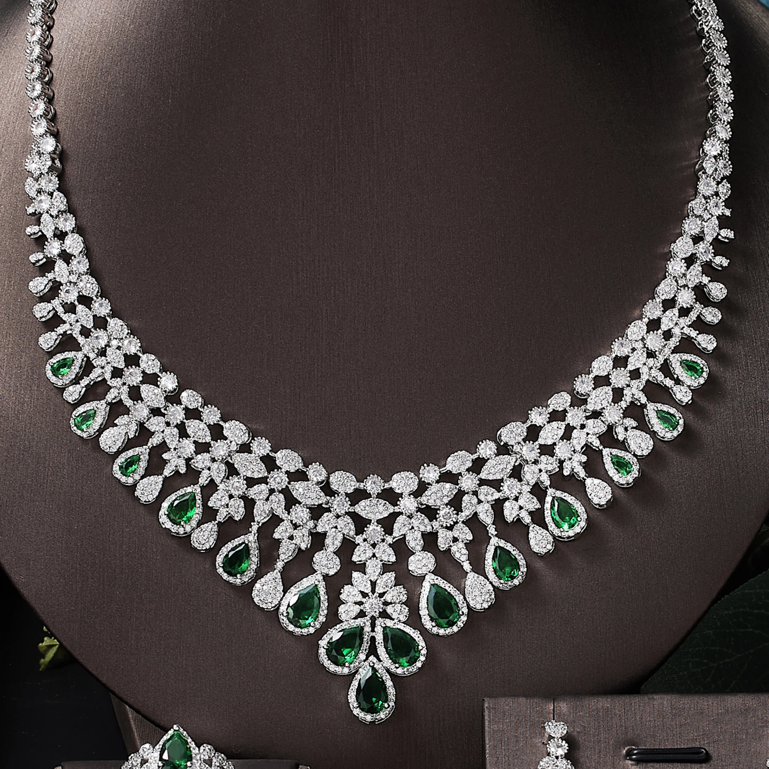 2025 Zircon Super Deluxe Tassel Water Drop Big Wedding Bridal Necklace Earrings 4 Pieces Nigerian Dubai Women's Jewelry Set