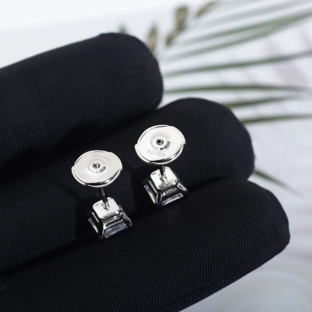 2024 Classic Simple Fashion Versatile Luxury Famous Jewelry Square Diamond Earrings For Women Party Anniversary Gift.